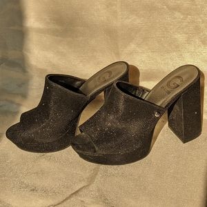 By guess glitter mules